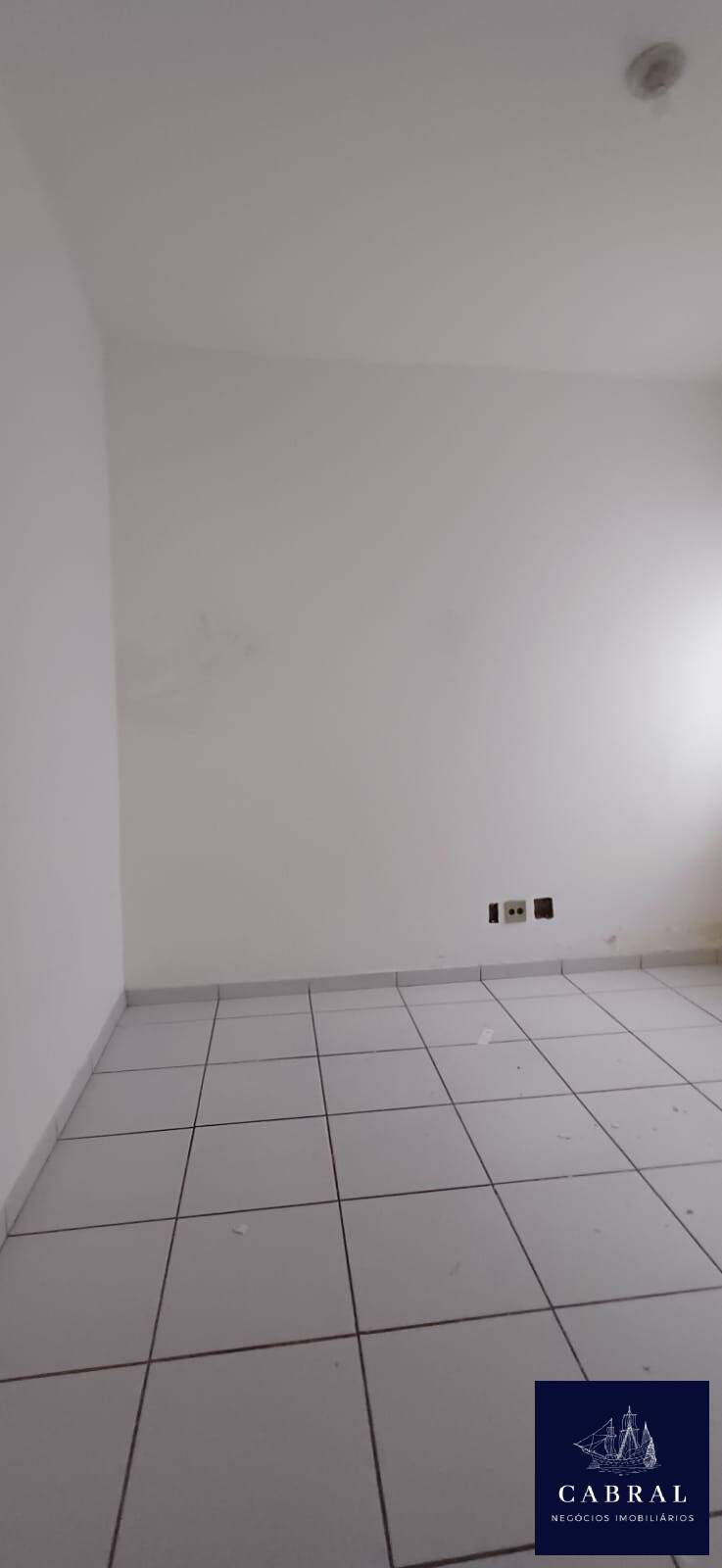 Casa para alugar com 2 quartos, 80m² - Foto 20