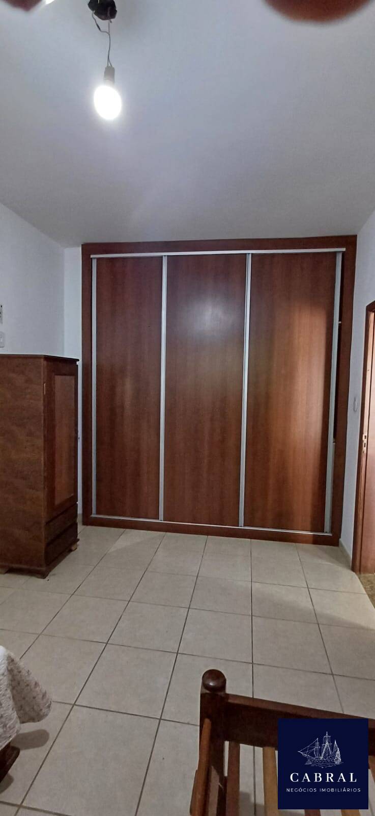 Casa para alugar com 3 quartos, 360m² - Foto 21