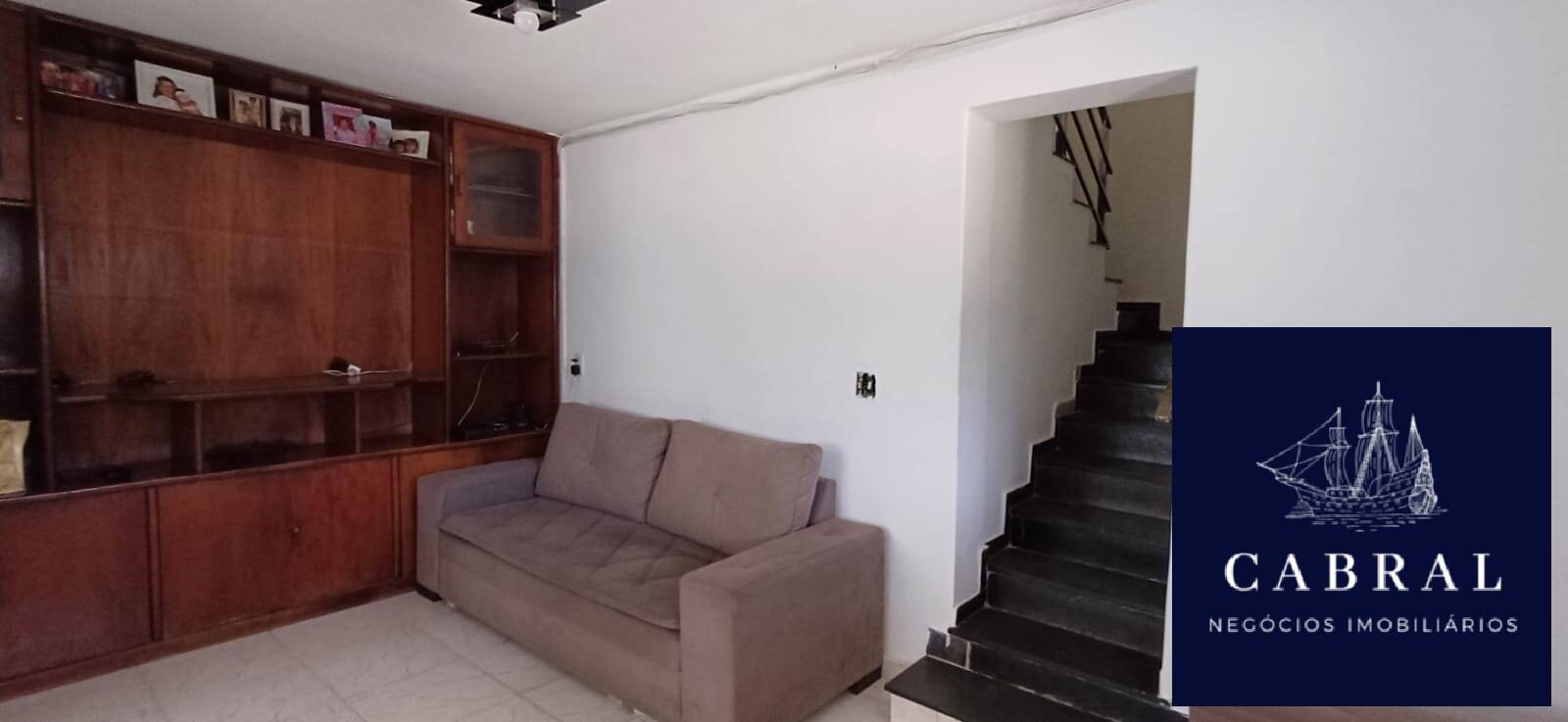 Casa para alugar com 3 quartos, 360m² - Foto 17