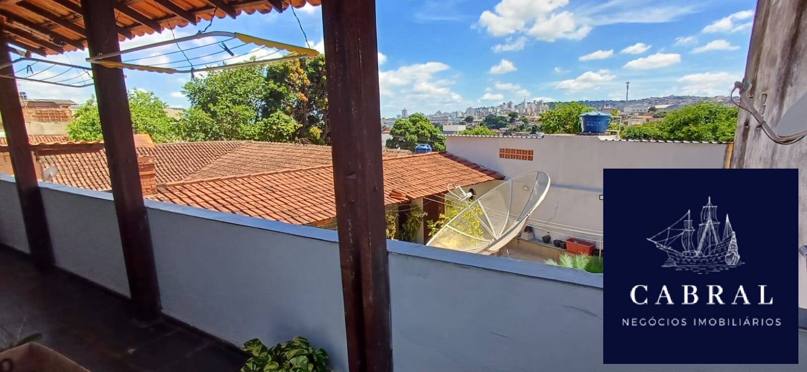 Casa para alugar com 3 quartos, 360m² - Foto 14