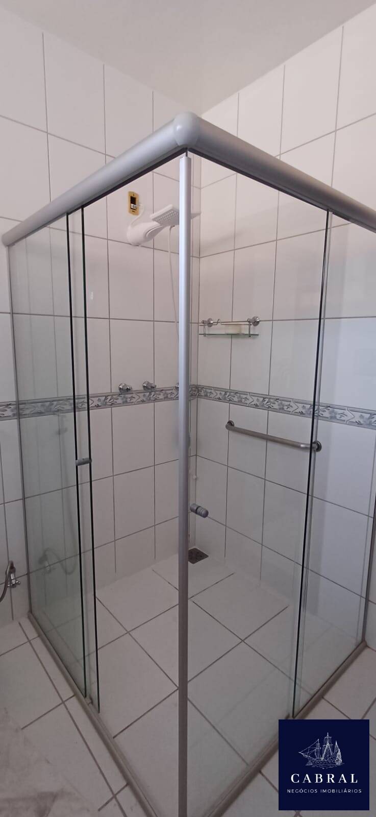 Casa para alugar com 3 quartos, 360m² - Foto 31