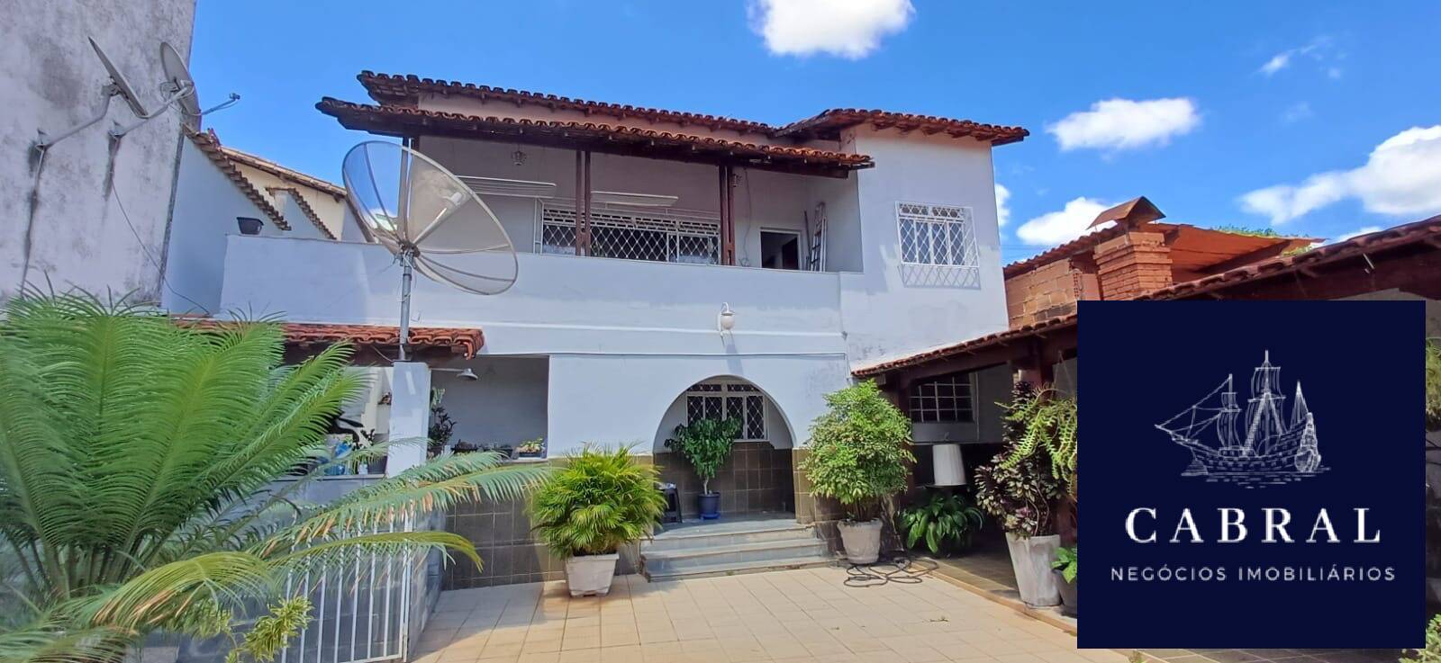 Casa para alugar com 3 quartos, 360m² - Foto 8