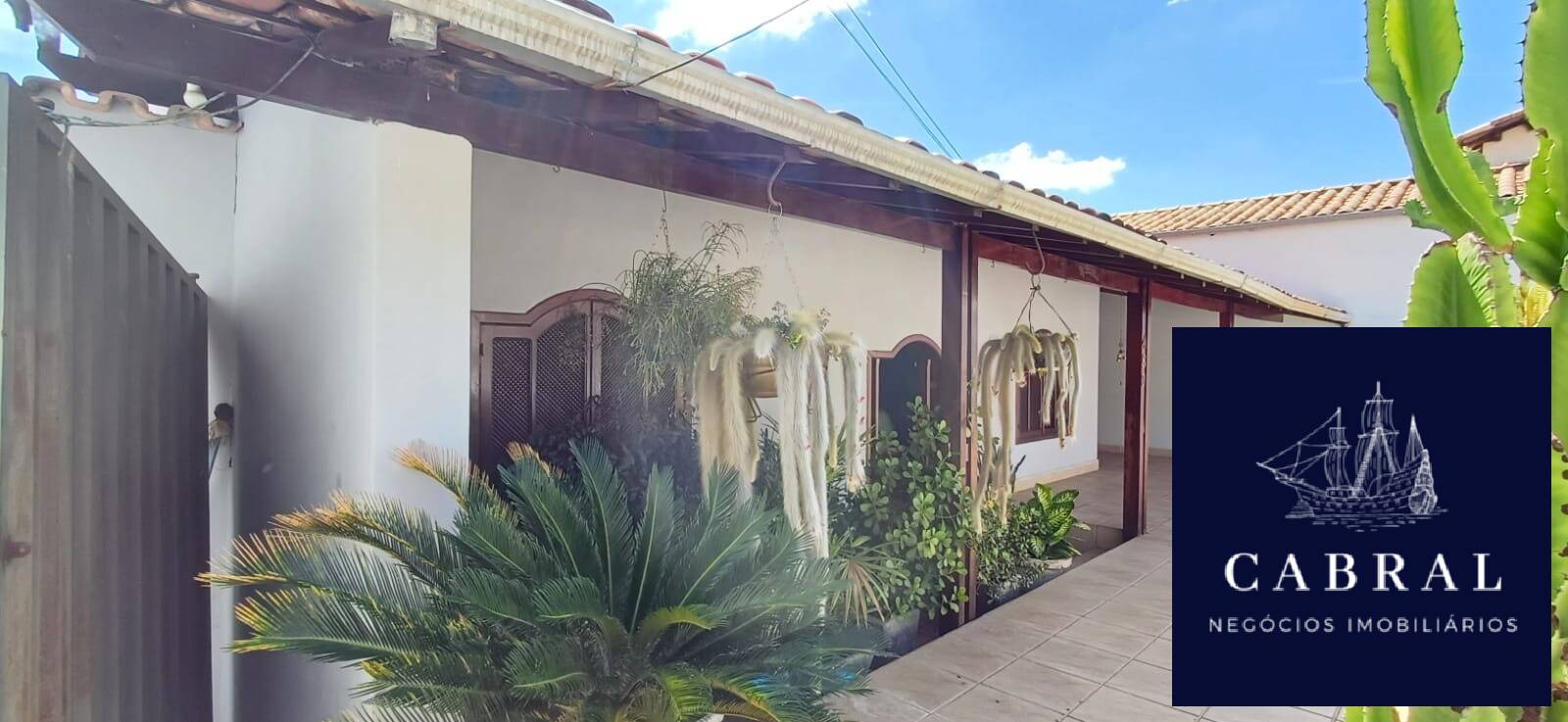 Casa para alugar com 3 quartos, 360m² - Foto 7