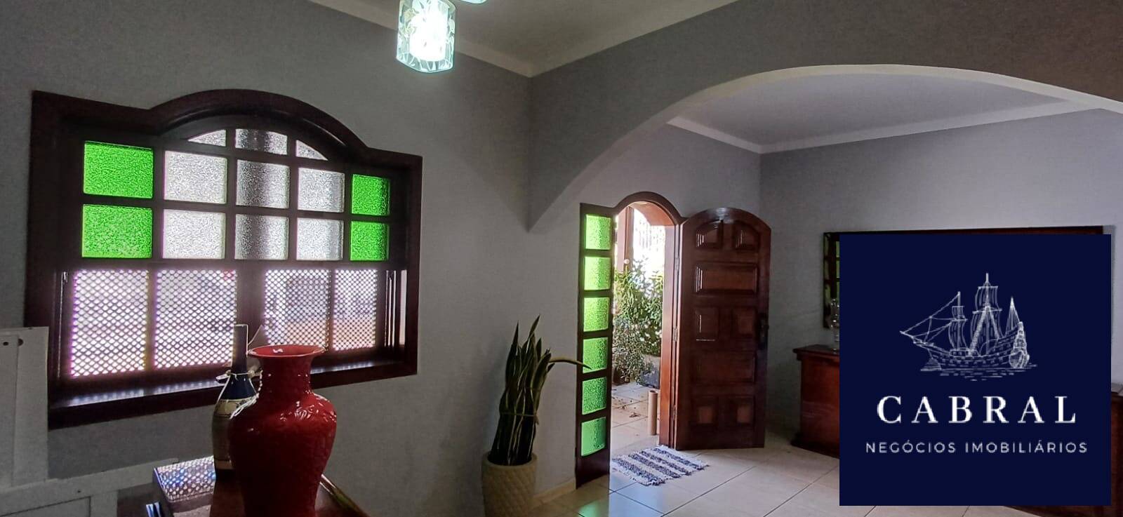 Casa para alugar com 3 quartos, 360m² - Foto 44