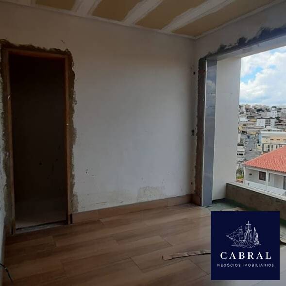 Apartamento à venda com 2 quartos, 106m² - Foto 3